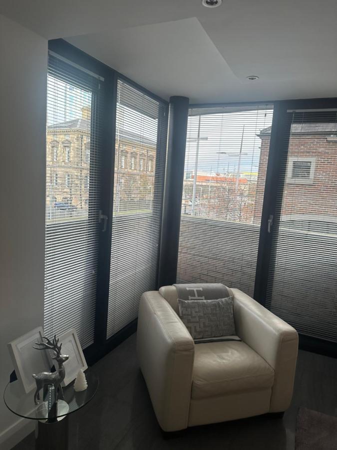 Luxury Apartment Belfast City Centre Overlooking Custom House Sqaure エクステリア 写真